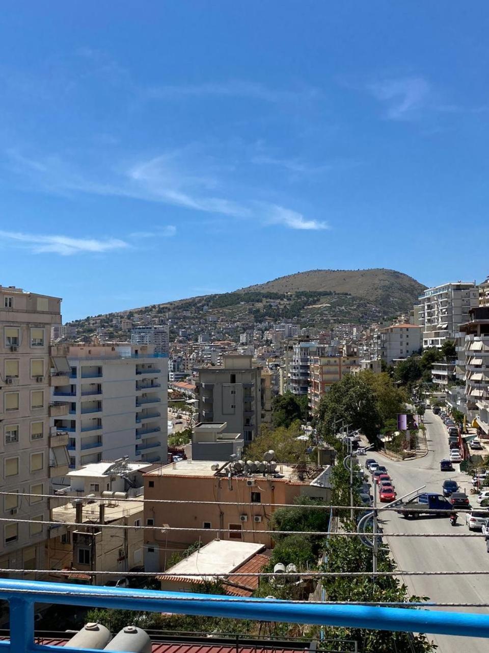 Tulipani Apartments Near Promenade Саранда Екстер'єр фото